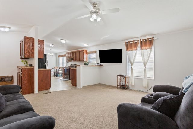 424 State Highway 53, Rosebud, TX 76570