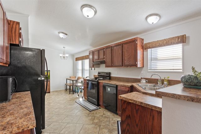 424 State Highway 53, Rosebud, TX 76570