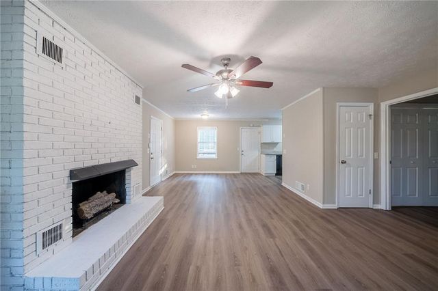 2091 Moon Drive SW, Conyers, GA 30094