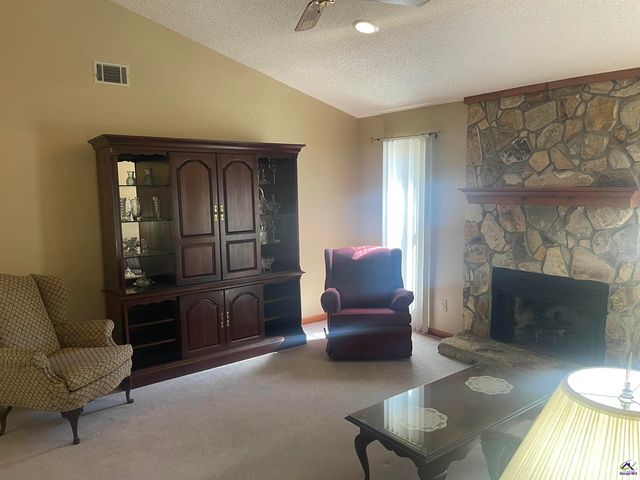 213 BUCKSKIN Drive, Warner Robins, GA 31088