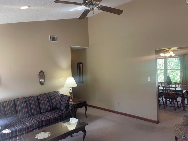213 BUCKSKIN Drive, Warner Robins, GA 31088
