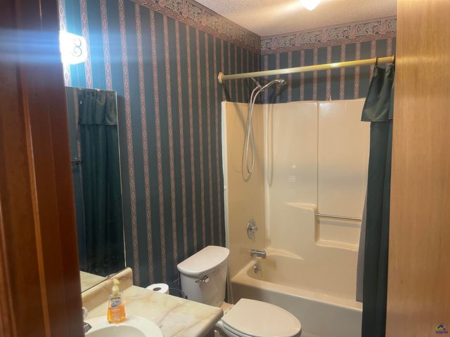 213 BUCKSKIN Drive, Warner Robins, GA 31088