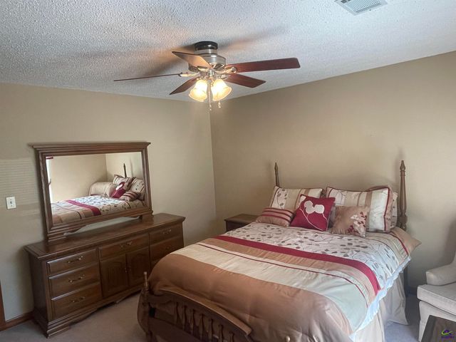 213 BUCKSKIN Drive, Warner Robins, GA 31088