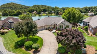 136 Oostagala Drive, Loudon, TN 37774