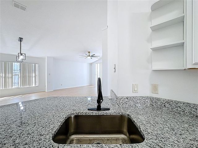6921 BLAIR DR, Orlando, FL 32818