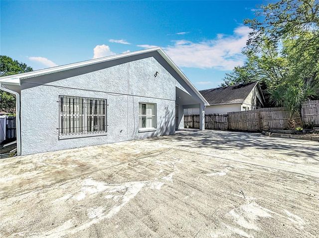 6921 BLAIR DR, Orlando, FL 32818
