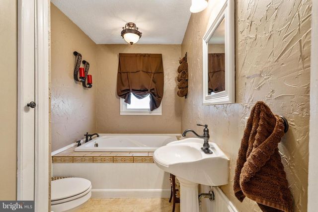 313 E CECIL AVE, North East, MD 21901