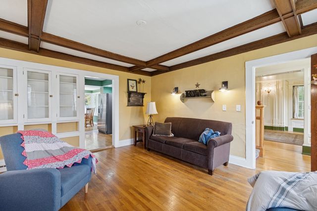 315 W Hurlbut Avenue, Belvidere, IL 61008