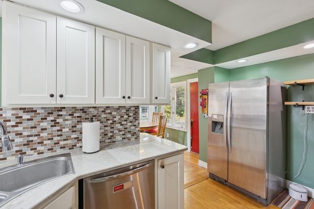 315 W Hurlbut Avenue, Belvidere, IL 61008