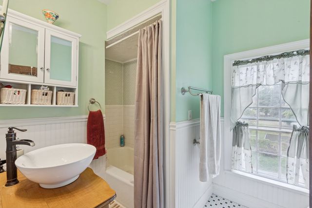 315 W Hurlbut Avenue, Belvidere, IL 61008