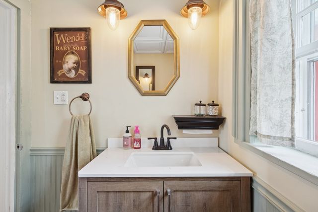 315 W Hurlbut Avenue, Belvidere, IL 61008