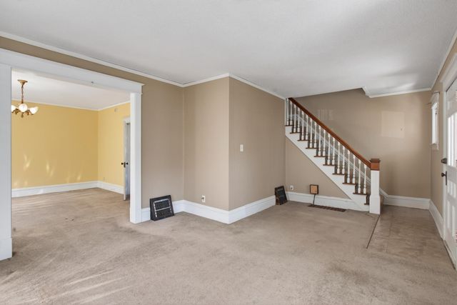 300 4th Avenue S, South Saint Paul, MN 55075