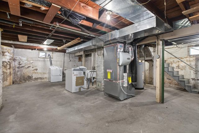 300 4th Avenue S, South Saint Paul, MN 55075