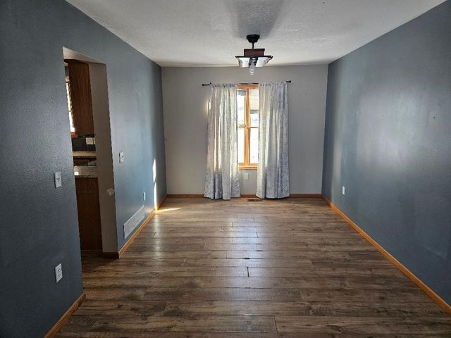 562 40th Avenue, Pleasantville, IA 50225