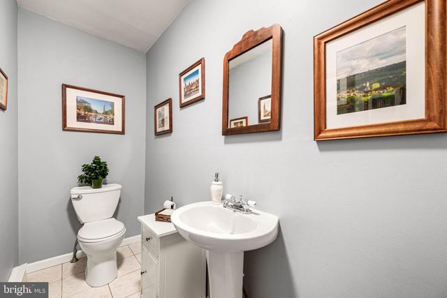 220 S WALNUT ST, West Chester, PA 19382