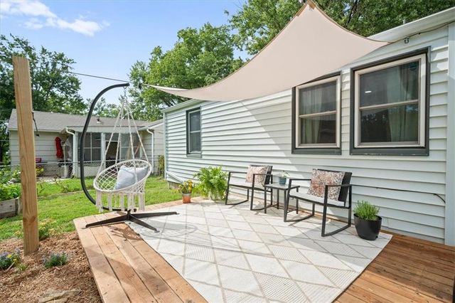 605 E 90th Street, Kansas City, MO 64131