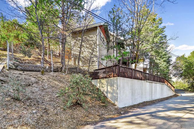 1359 Evergreen Lane, Lake Arrowhead, CA 92352