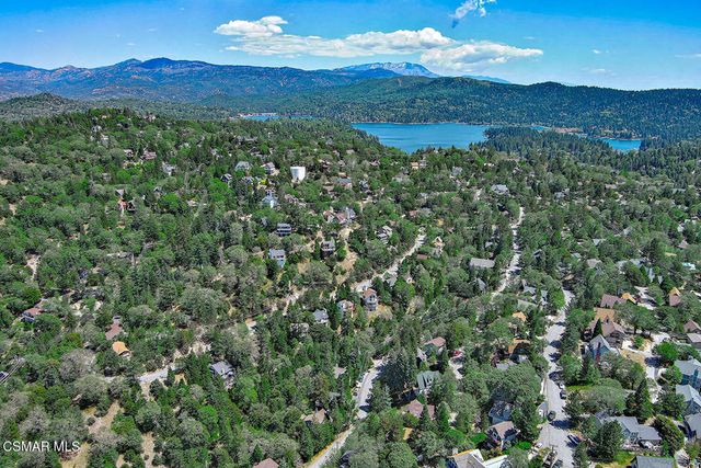 1359 Evergreen Lane, Lake Arrowhead, CA 92352