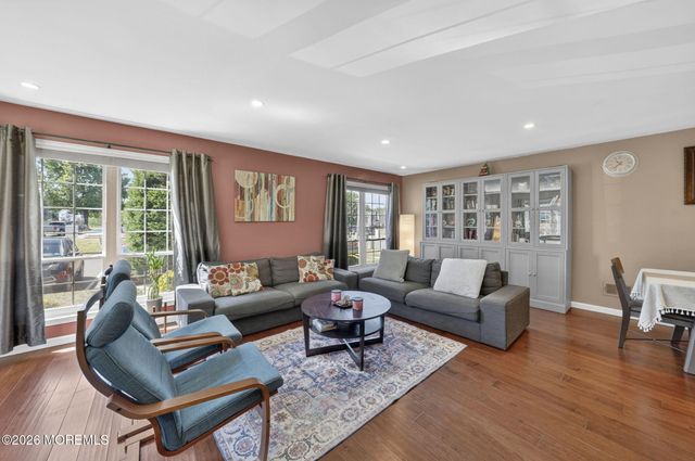 133 Bedford Place, Morganville, NJ 07751