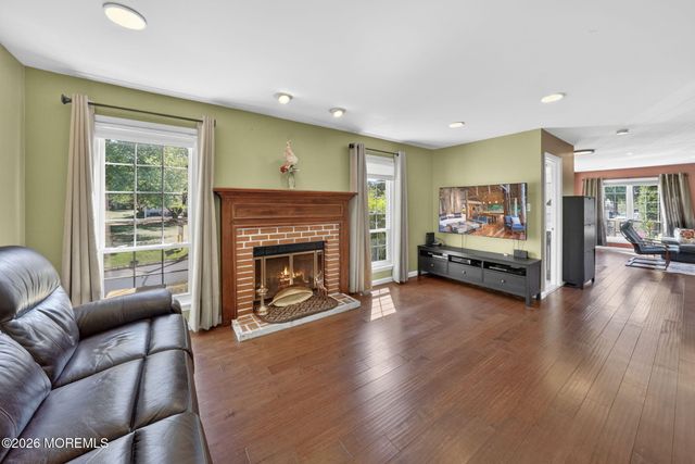 133 Bedford Place, Morganville, NJ 07751