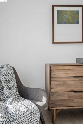 500 Somi CT 301, Hayward, CA 94544