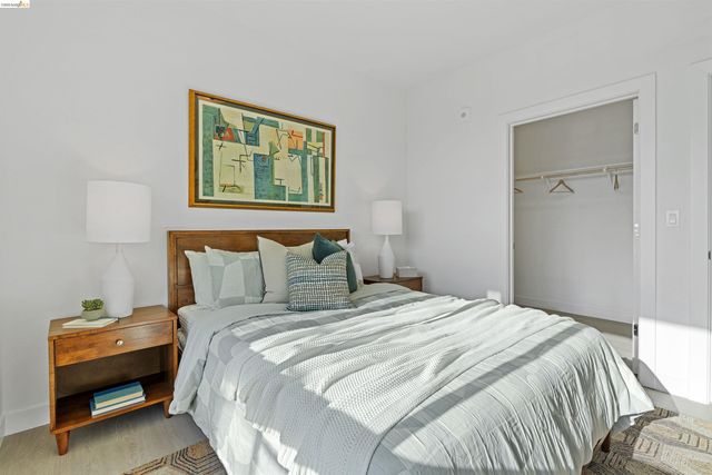 500 Somi CT 301, Hayward, CA 94544