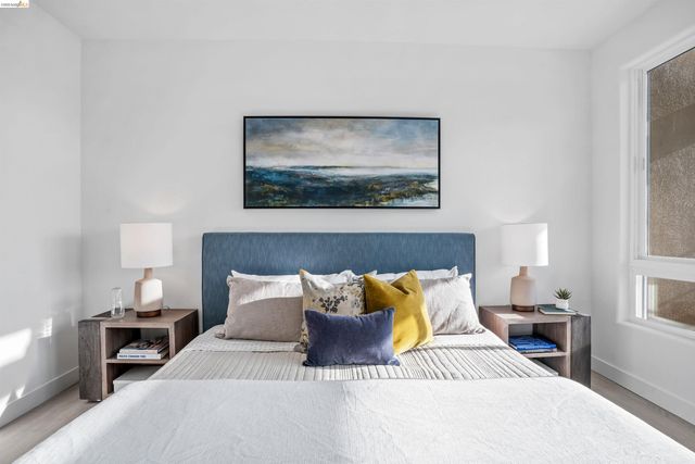 500 Somi CT 301, Hayward, CA 94544