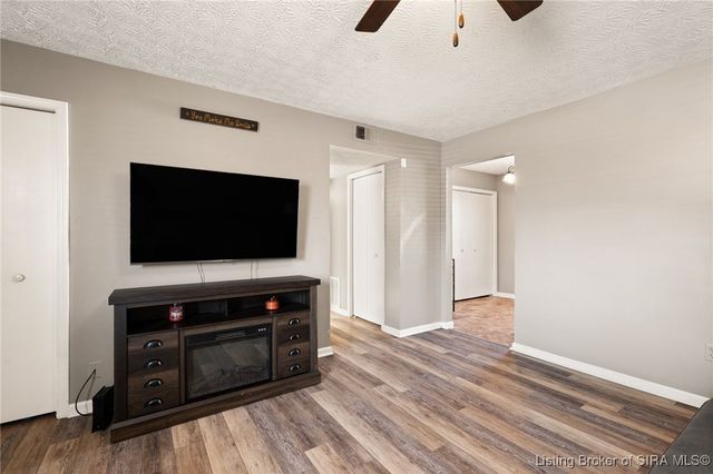 211 Talina Drive, Charlestown, IN 47111