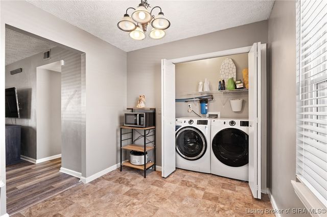 211 Talina Drive, Charlestown, IN 47111