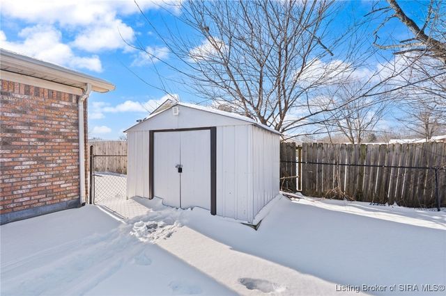 211 Talina Drive, Charlestown, IN 47111