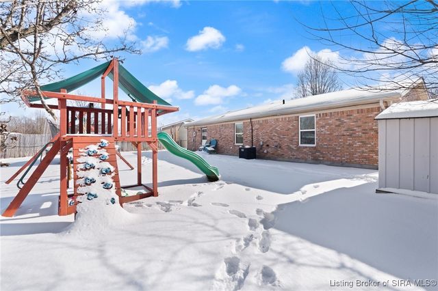 211 Talina Drive, Charlestown, IN 47111