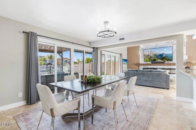 2431 Victoria Avenue, Oxnard, CA 93035