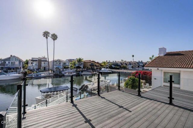 2431 Victoria Avenue, Oxnard, CA 93035