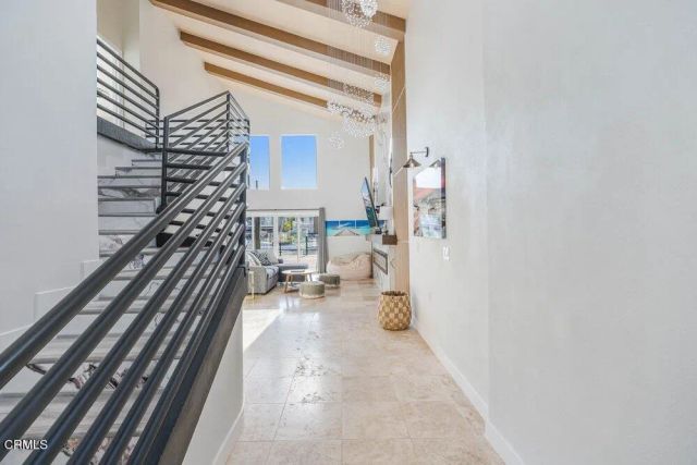 2431 Victoria Avenue, Oxnard, CA 93035