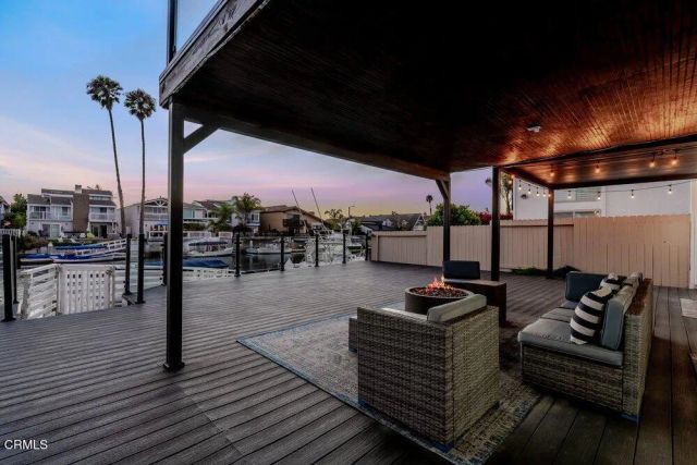 2431 Victoria Avenue, Oxnard, CA 93035