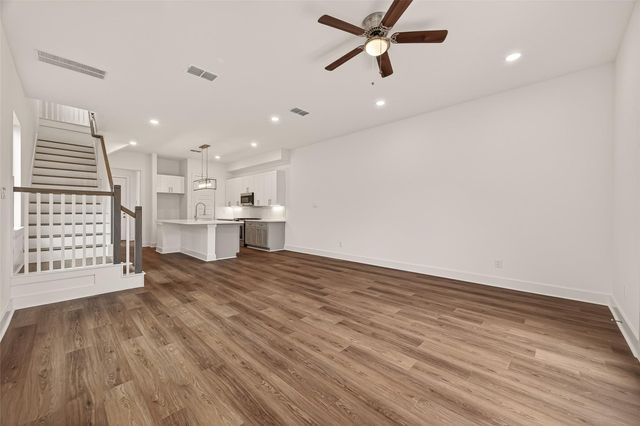 1502 Hussion Street, Houston, TX 77003