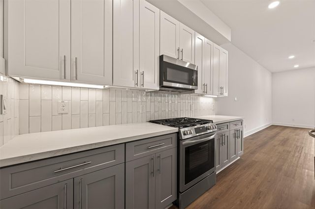 1502 Hussion Street, Houston, TX 77003