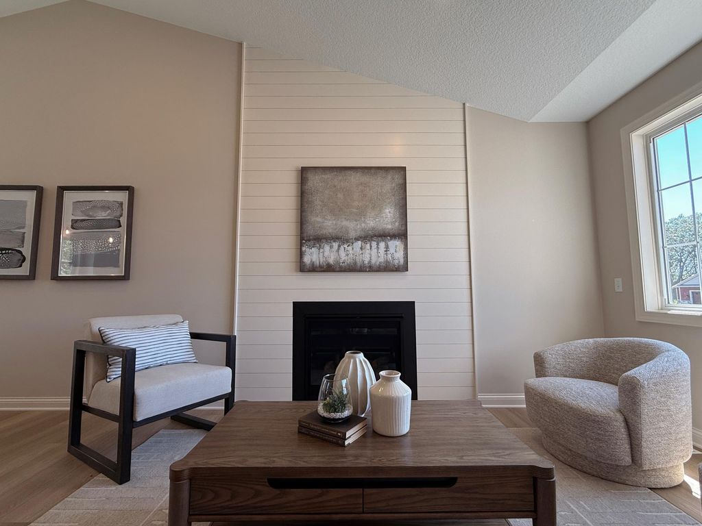 6062 Fuller Circle, Wyoming, MN 55092 — photo 4