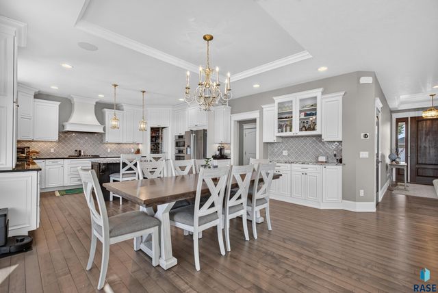 8324 E Water Wood St Street, Sioux Falls, SD 57110