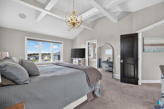 8324 E Water Wood St Street, Sioux Falls, SD 57110