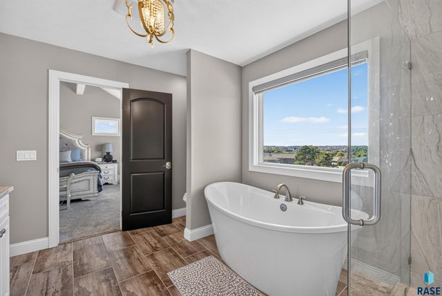 8324 E Water Wood St Street, Sioux Falls, SD 57110