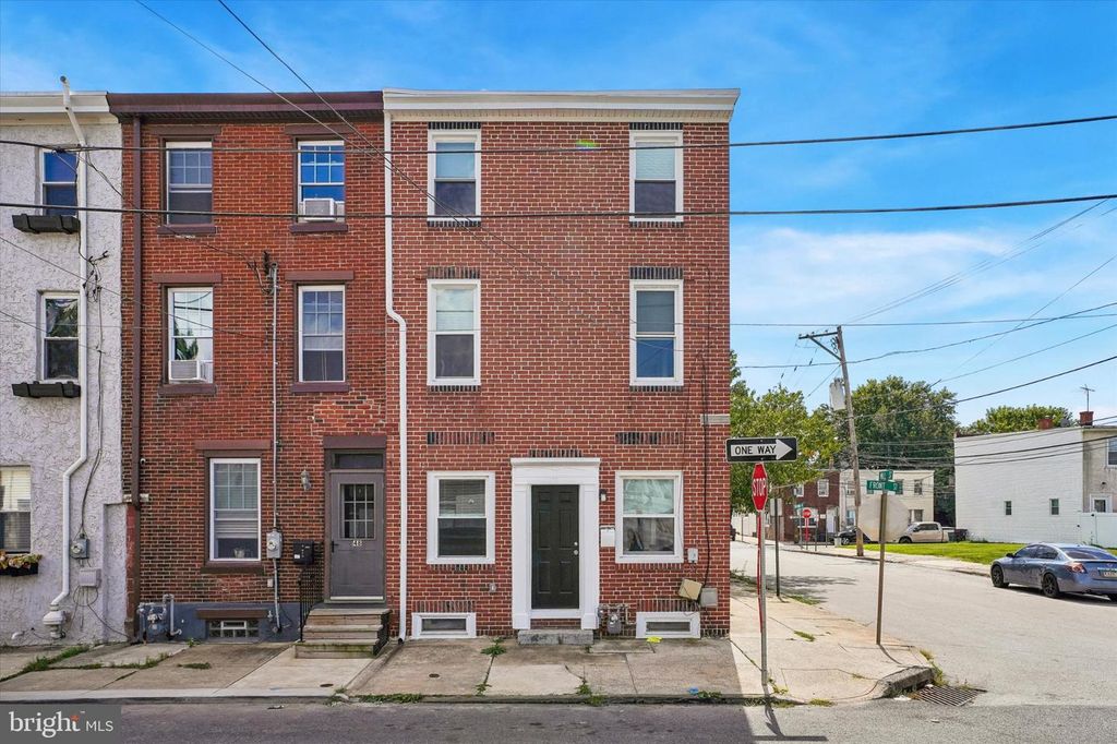50 W FRONT ST, Bridgeport, PA 19405