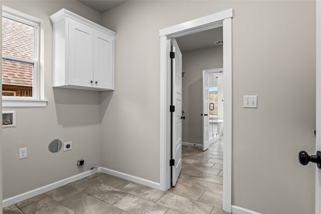 13617 S 21st Place E, Bixby, OK 74008