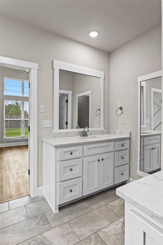 13617 S 21st Place E, Bixby, OK 74008