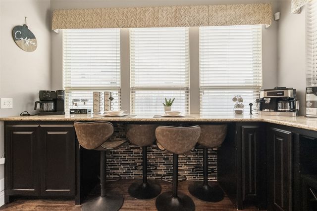 7243 Neblina Drive, Grand Prairie, TX 75054