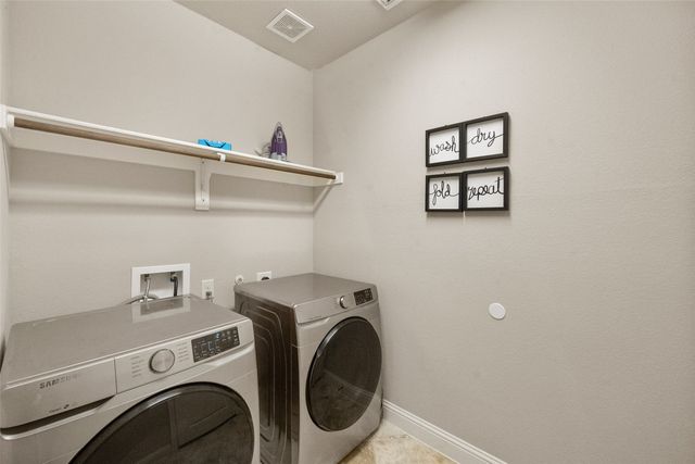 7243 Neblina Drive, Grand Prairie, TX 75054