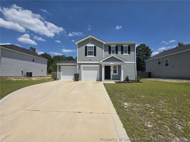 233 Chinook Lane, Raeford, NC 28376