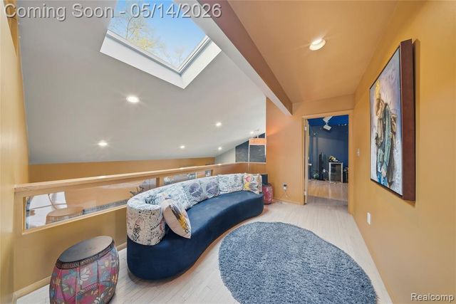 8727 Sarah Lane, Grosse Ile, MI 48138