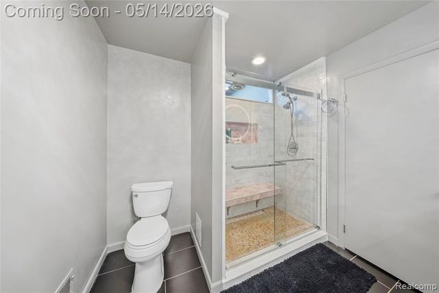 8727 Sarah Lane, Grosse Ile, MI 48138
