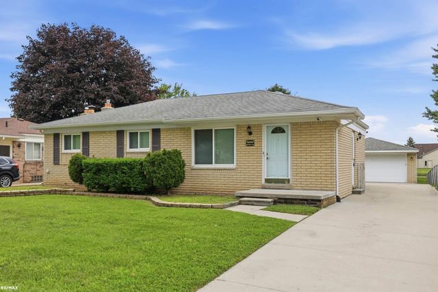 42654 Rutgers Drive, Sterling Heights, MI 48313